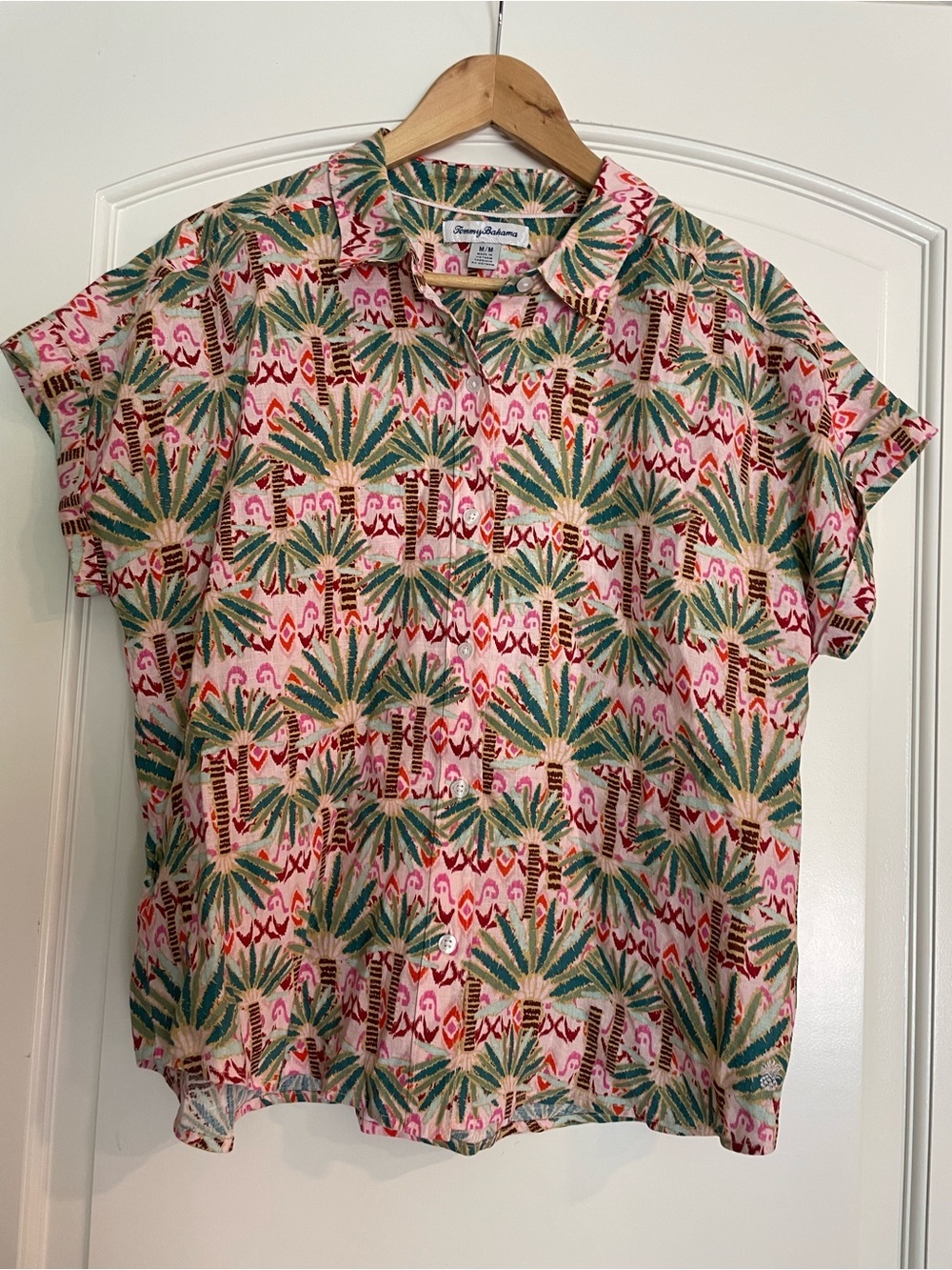 Tommy Bahama Men’s Coastal Green Palm Print Short Sleeve Button-Up Island Shirt